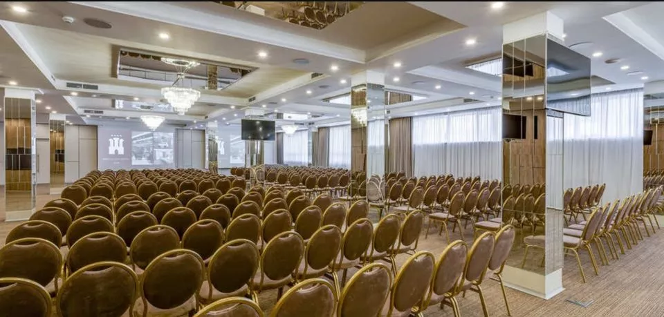 Конференц-зали готелю Братислава  9 сучасних конференц-залів 