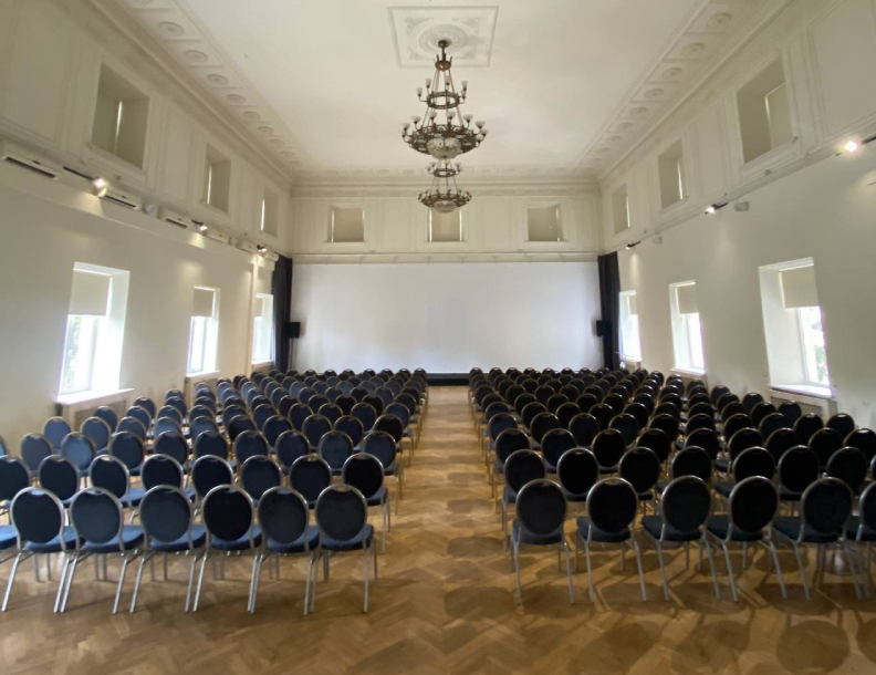 A-CES професійний конференц простір 800 м² для масштабних подій