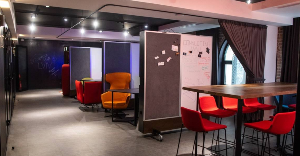 Sense Hub Львів — 3 зали у центрі міста для подій до 50 гостей