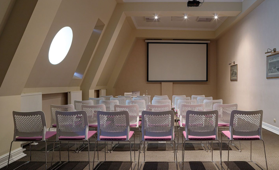 До 100 гостей у центрі Львова — конференц-простір Modern Art Hotel