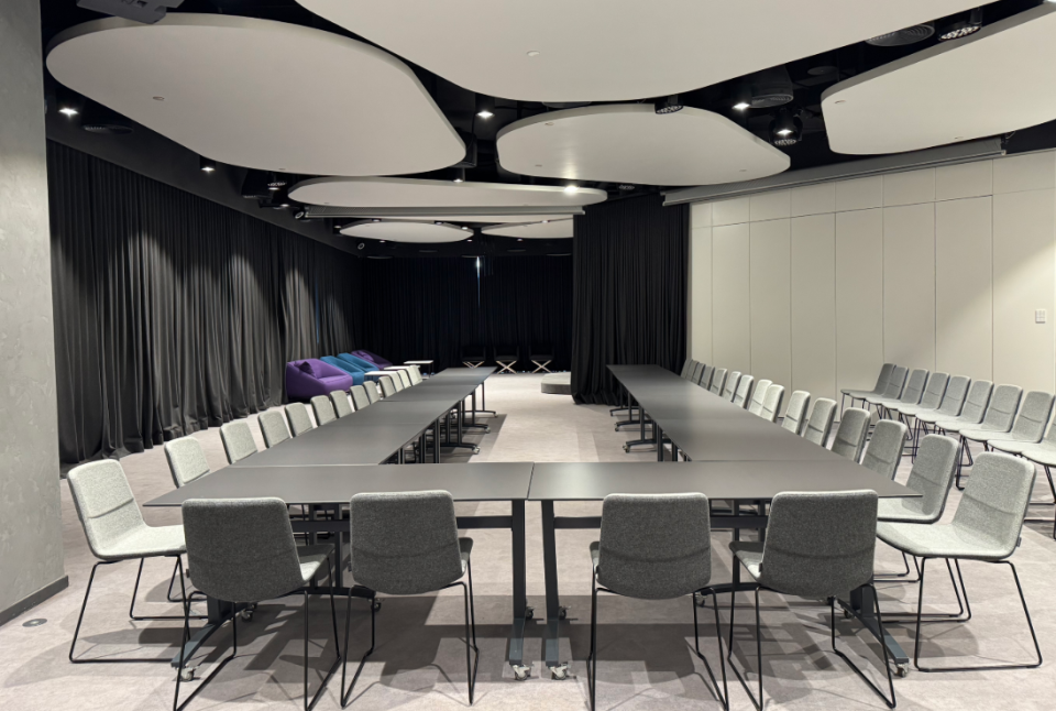 До 150 гостей — конференц-зали IQ Business Center