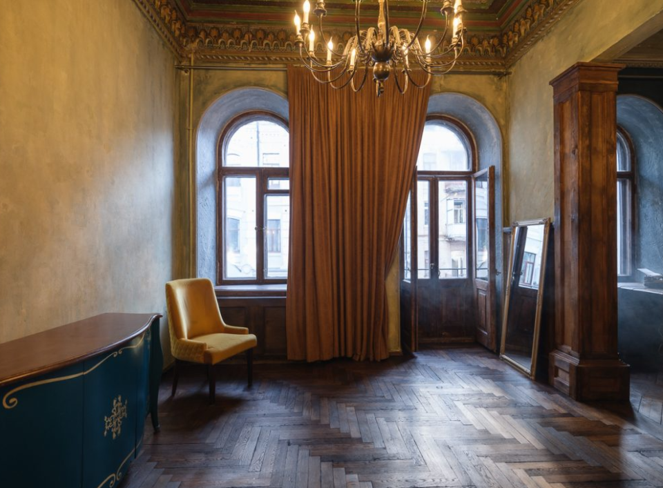 📸 F11 Studio — фотостудія в центрі Києва (500+ м²)