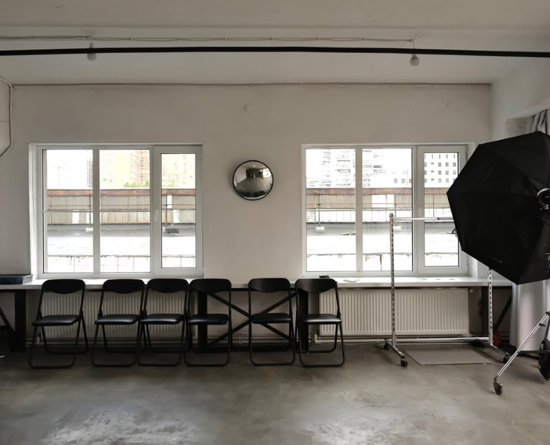 📸 Zavod Studio — 400 м² та 5 залів для фото і відеозйомок в Одесі