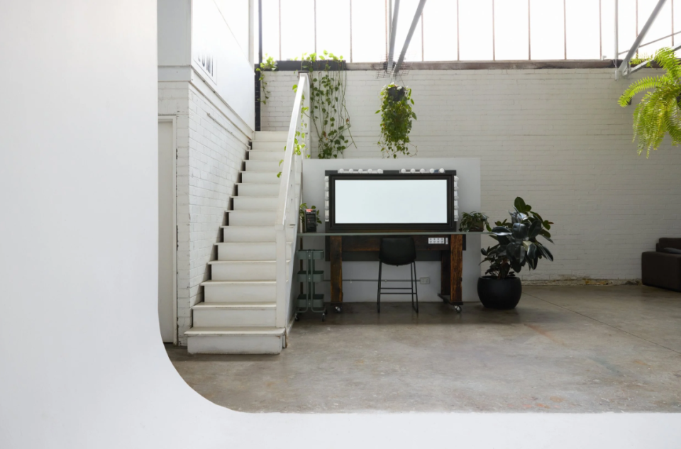 📸 LUMI Photostudio— 52 м² світла для фото та контенту