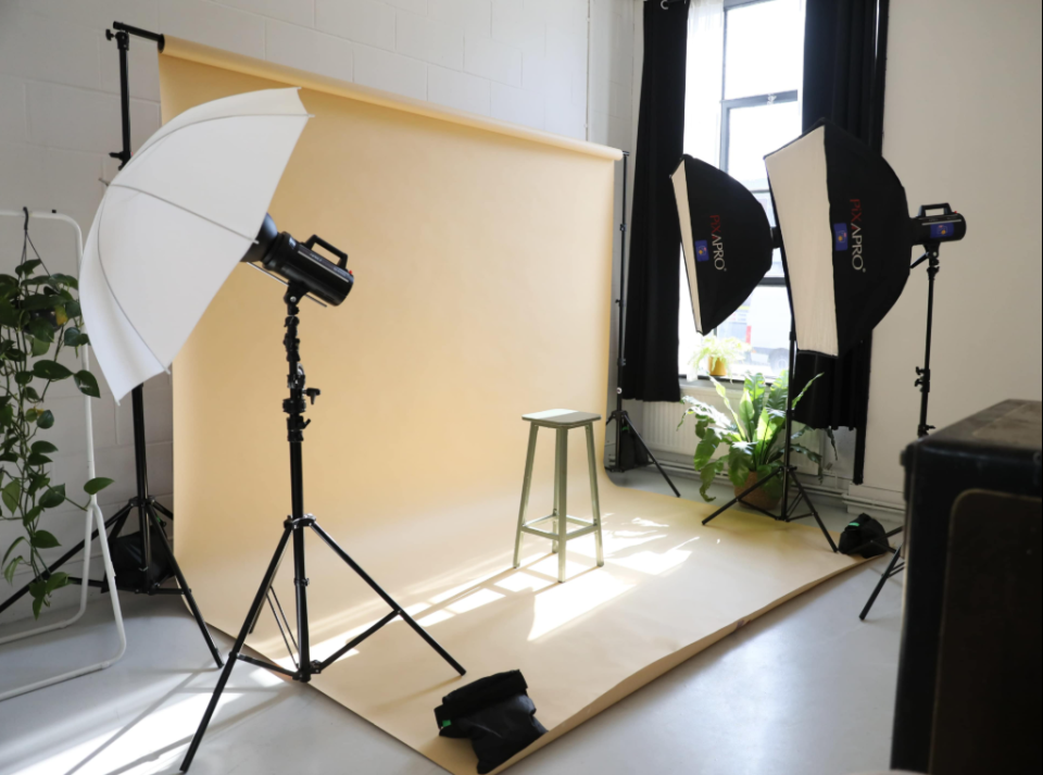 📸 LUMI Photostudio— 52 м² світла для фото та контенту