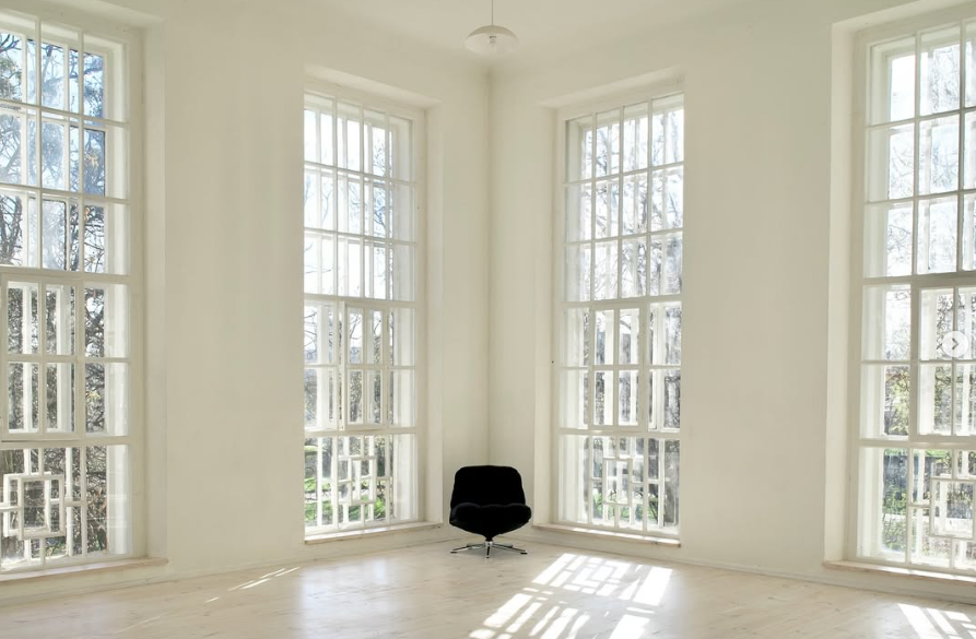 📸 7mi.dveri Київ — 1 студія для атмосферних фото та контенту