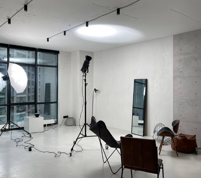 📸 Space11 Studio Київ — 3 зали для контенту, який виглядає дорого