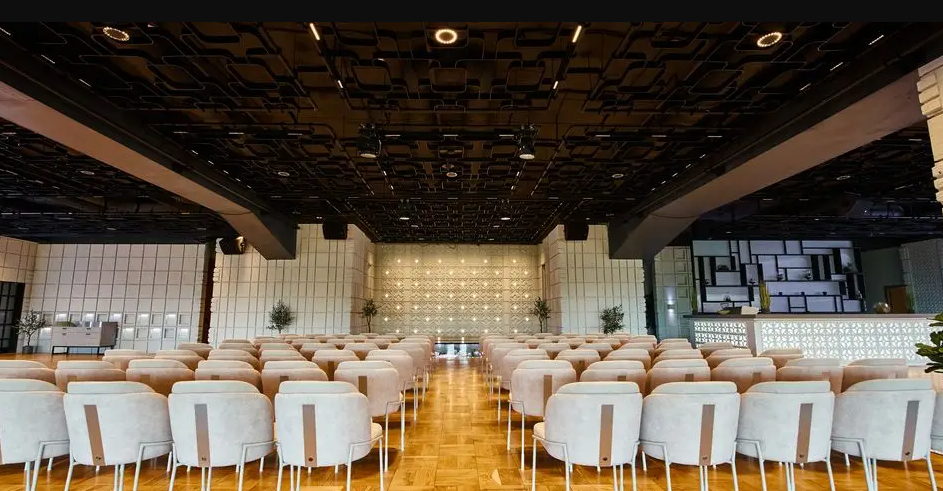 🚀 Parkovy Rest Hall — 300+ гостей, івент-простір у центрі Києва