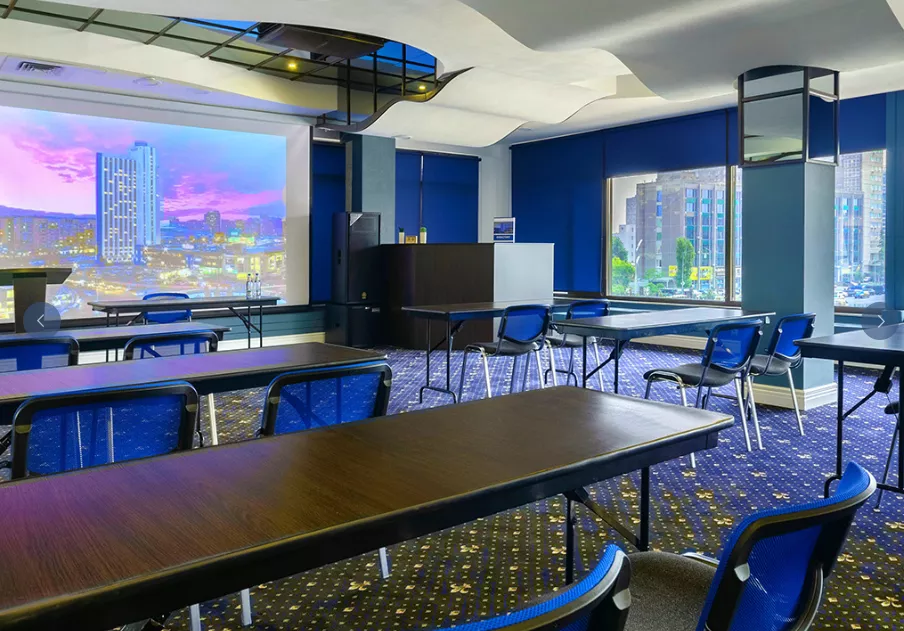 🚀 Hotel Tourist Kyiv — до 300 гостей, конференції біля МВЦ