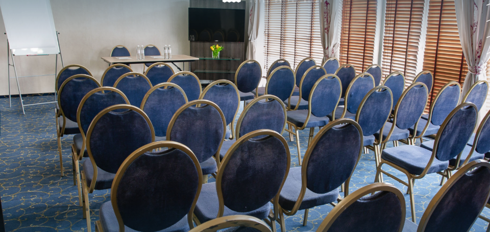 🌊 Bakkara Hotel — 4 зали до 200 гостей на воді у Києві