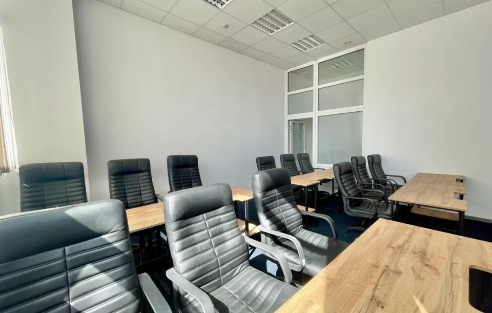   🏙 Chicago Coworking — 5+ просторів для роботи та івентів у центрі