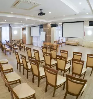 GRAND OTRADA Resort & SPA — конференц-зал в Одессе.