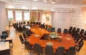 Конференц-готель «Укрзалізниці» — конференц-простір біля Львова до 100