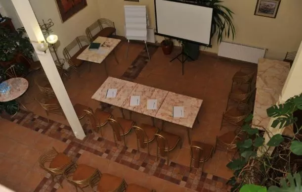 Irena Hotel — конференц-простір у Львові до 40 гостей