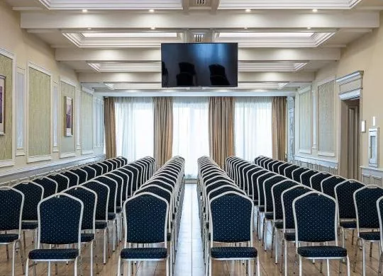 Sonata hotel & restaurant — конференц-простір у Львові до 450 гостей