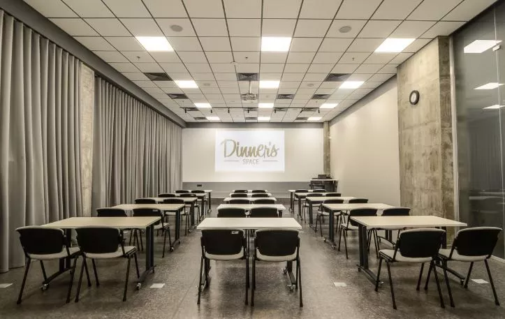 Dinners Space — конференц-простір у Києві до 120 гостей