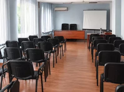 Готель «Голосіївський» — конференц-простір у Києві до 50 гостей