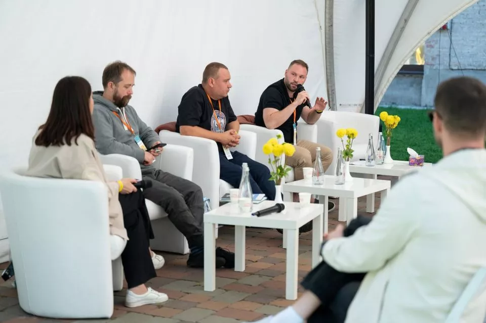 «Фестиваль думок 2026» від Благодійного фонду «Схід SOS»